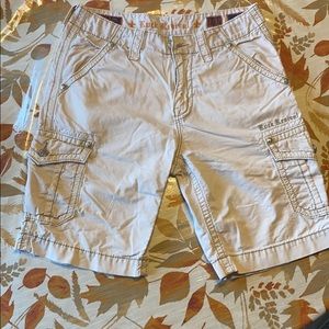 Men’s Rock Revival Shorts 33/23